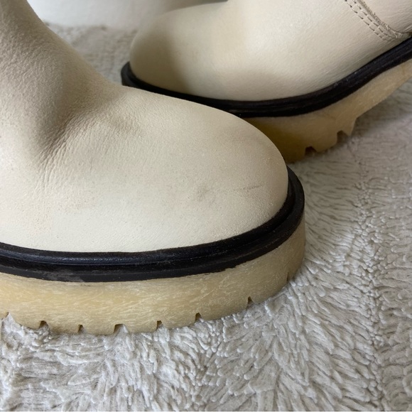 Free People Women’s 6 (36) Hames Chelsea Boots White Leather Chunky Heel - Picture 5 of 15